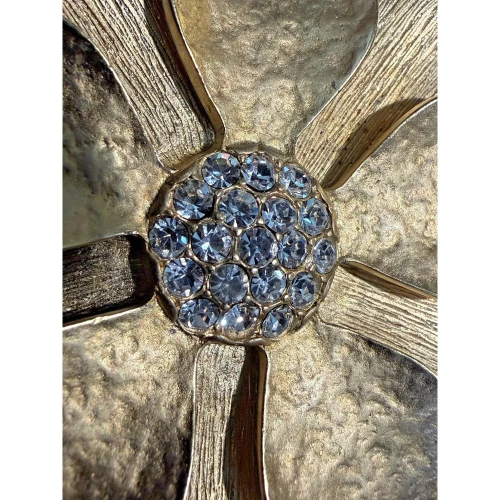 Vintage Gold Tone Flower Brooch Scarf Clip Clear Rhinestone Center